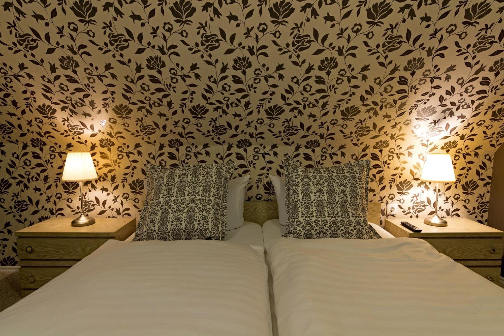 Hotel Palatino Sundern Rum bild